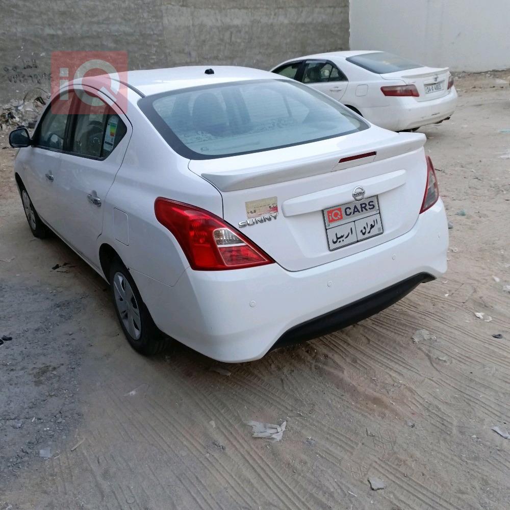 نيسان صني